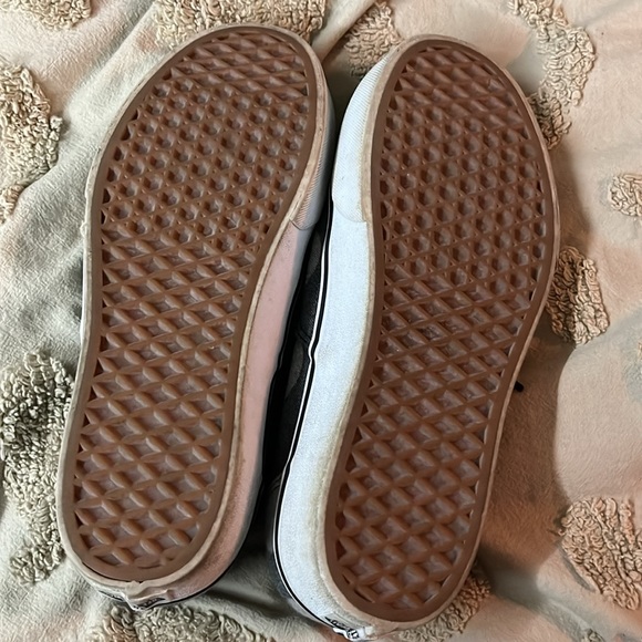 Vans, 9.5, polka dots, platform - Picture 6 of 6